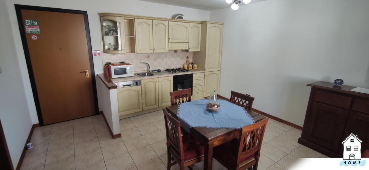 Appartamento In Centro Home Monfalcone Buitenkant foto