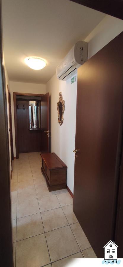 Appartamento In Centro Home Monfalcone Buitenkant foto